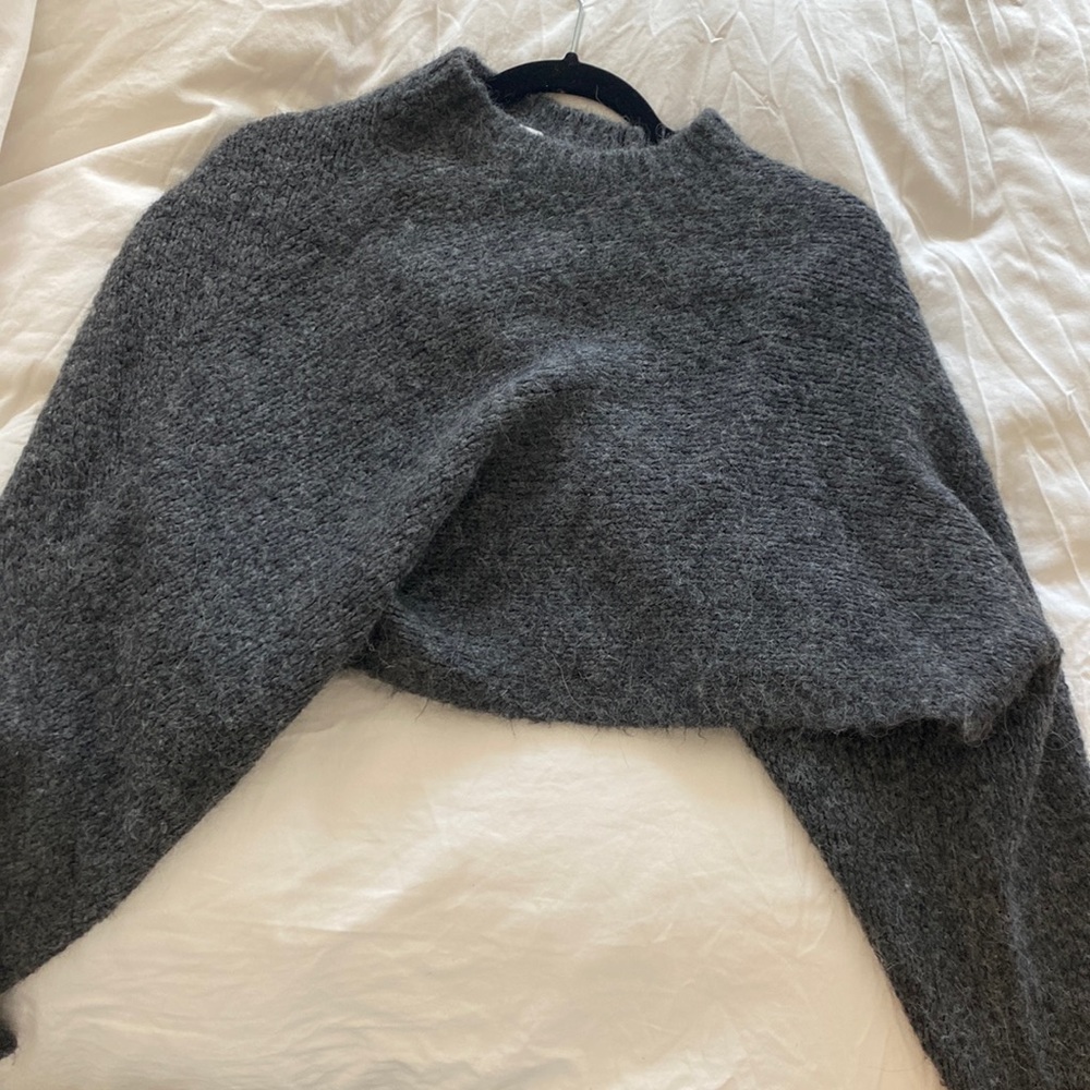 Aritzia Wilfred Free Logan Sweater